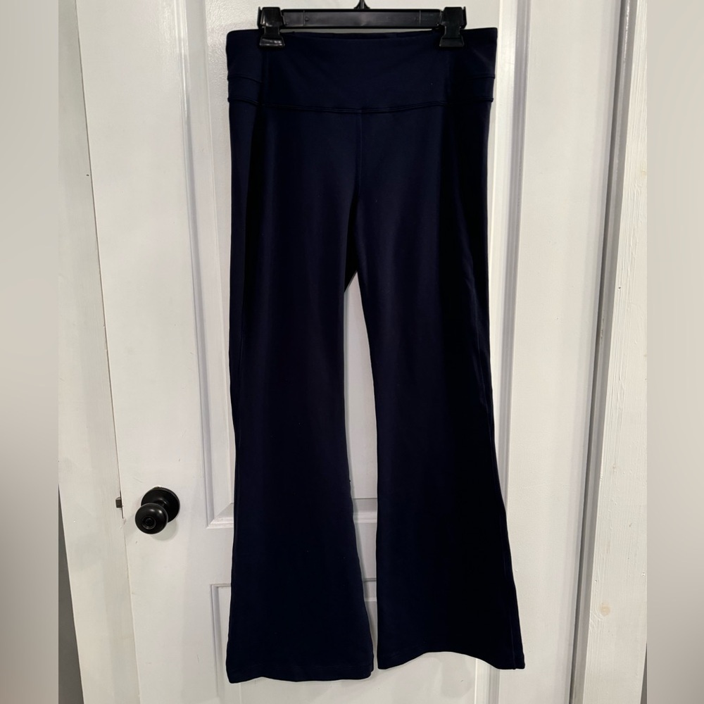 Lululemon Groove Pant Flare *Full-On Luxtreme 32"
True Navy